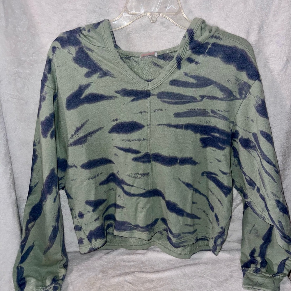 Free People Movement Tie-Dye Hooded Pullover Crop Sweatshirt -Olive & Black NWOT